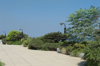 siwar center apartments