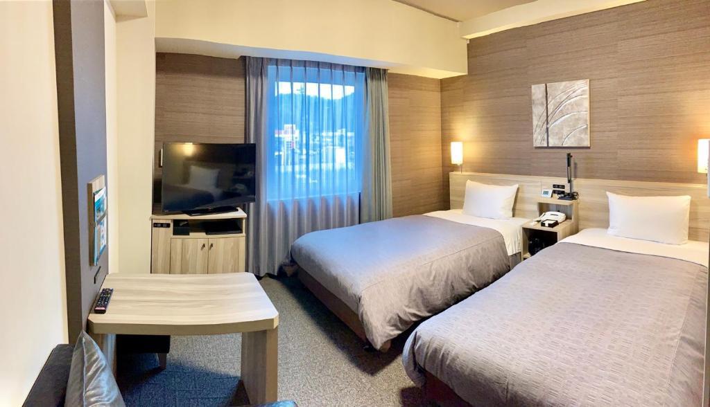 hotel route inn takefu inter