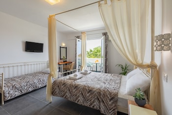 sea view beach hotel