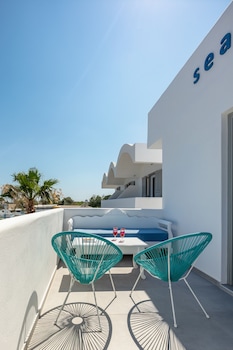 sea view beach hotel