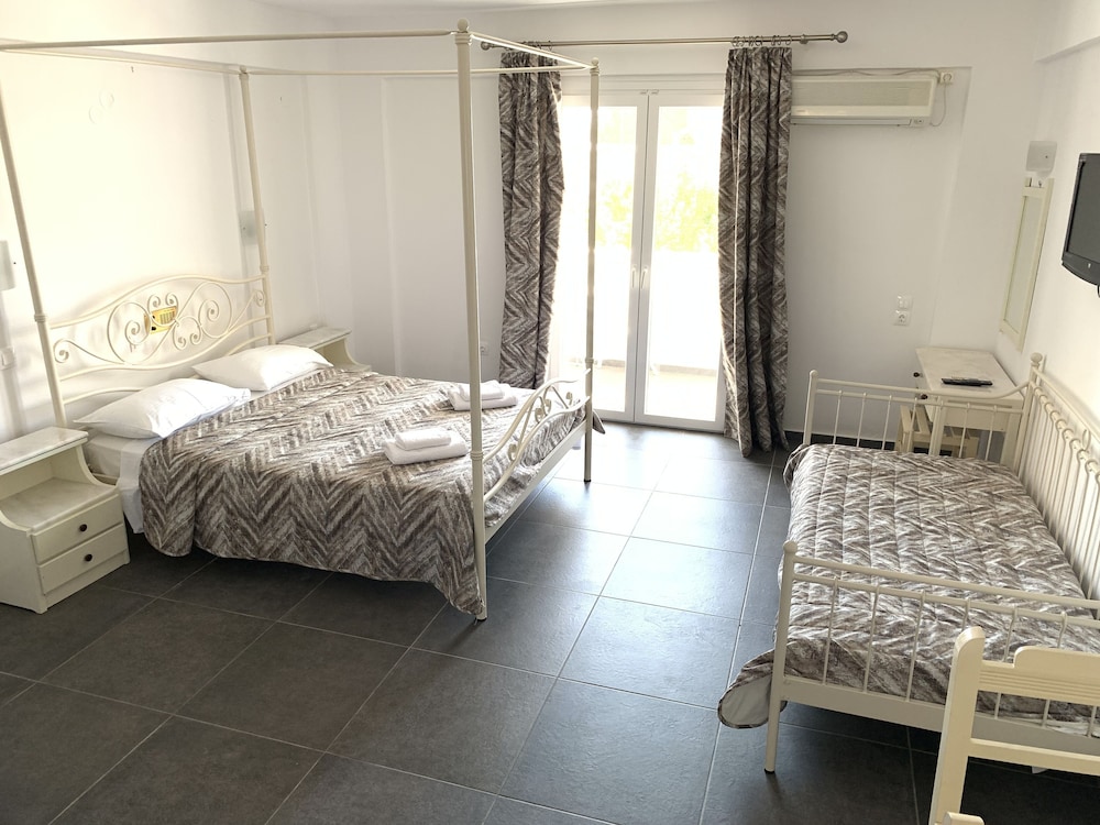 sea view beach hotel
