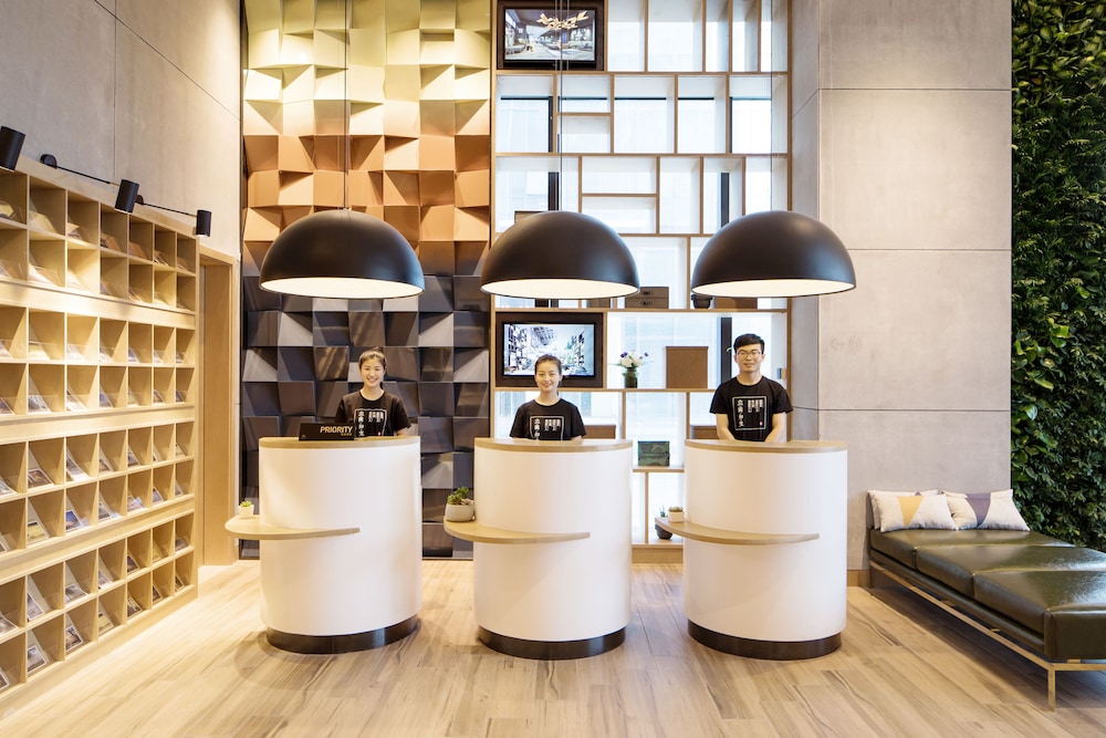 atour hotel time square lianyungang