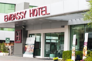 hotel embassy