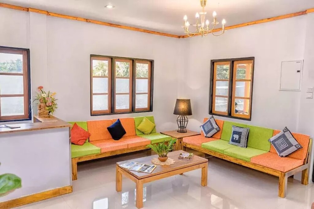 pinnawala backpack residencies