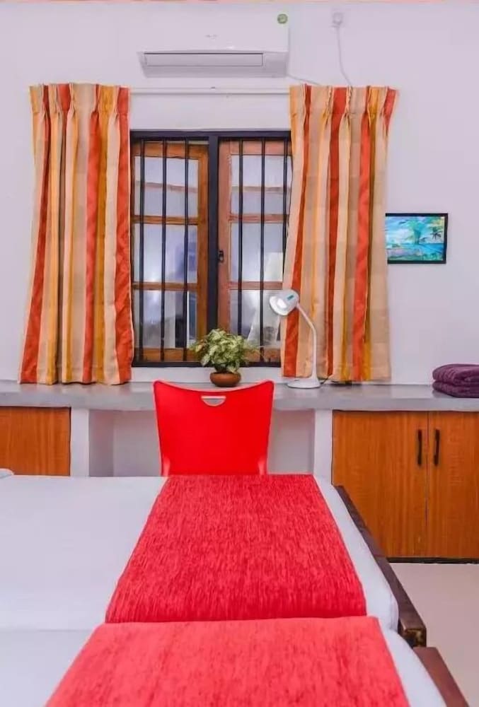 pinnawala backpack residencies