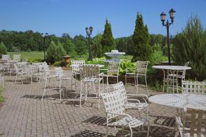 comfort suites edinboro