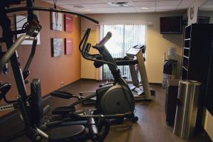 comfort suites edinboro