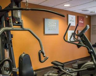 comfort suites edinboro