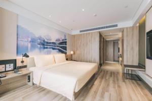 atour hotel xiaoshan airport guali hangzhou