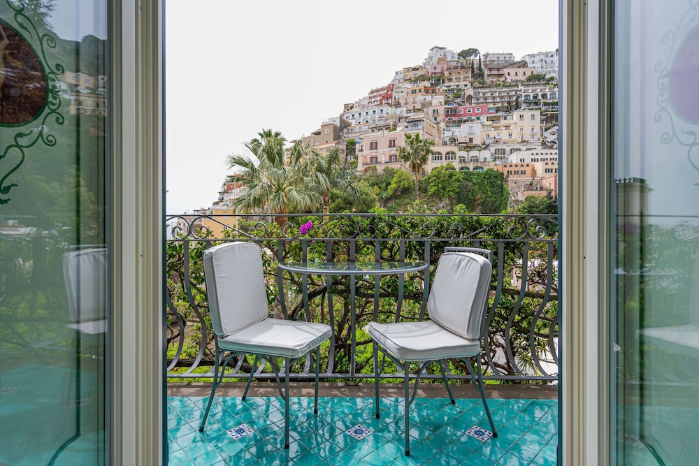 positano