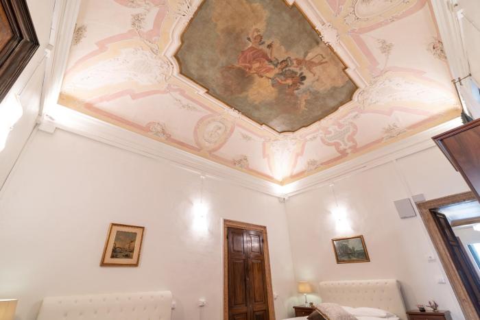 riva palace apartments