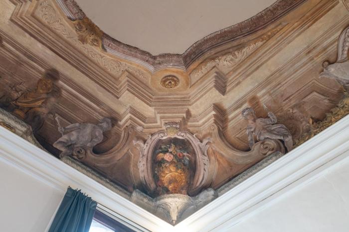 riva palace apartments