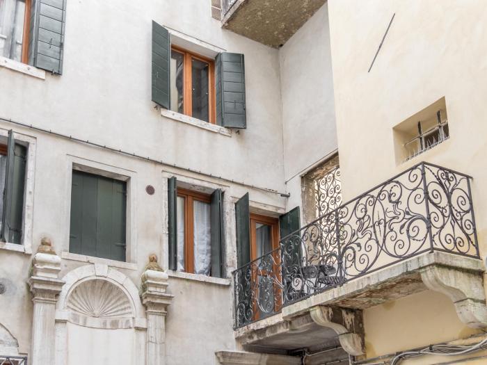 riva palace apartments