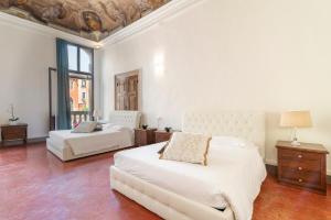 riva palace apartments