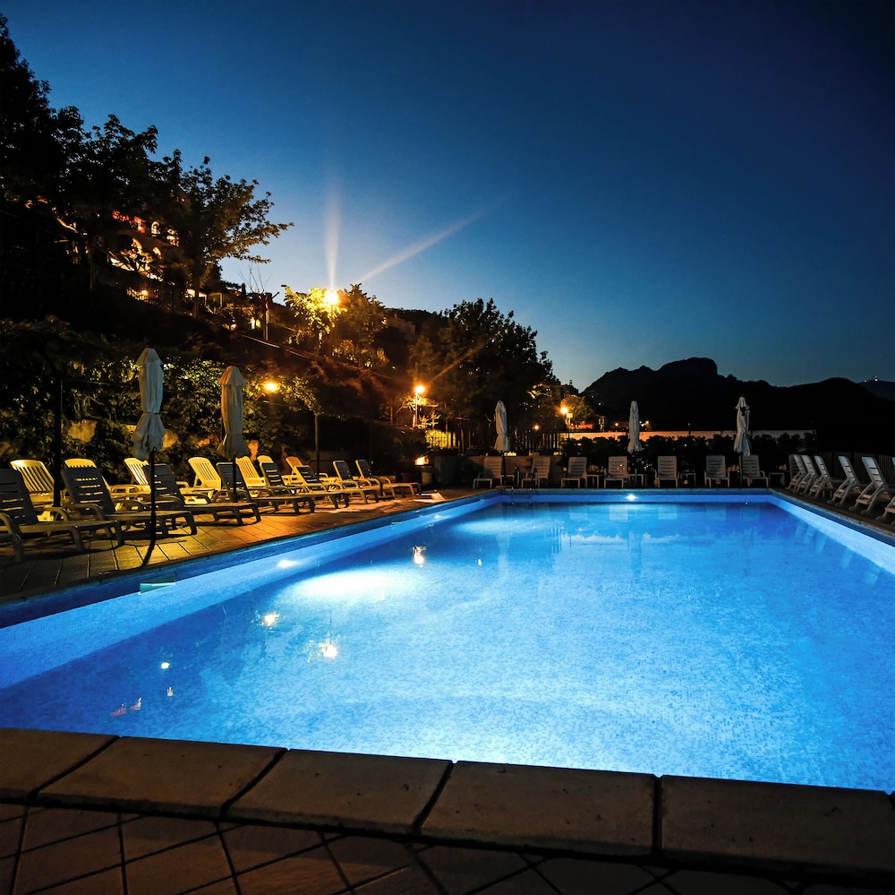 hotel graal