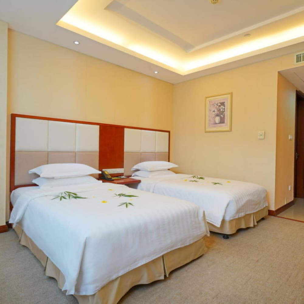 southeast huadu hot spring hotel