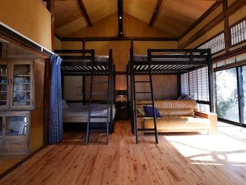sumitsugu house east