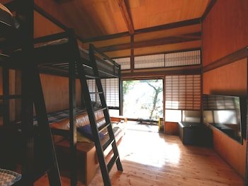 sumitsugu house east