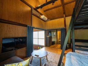 sumitsugu house east