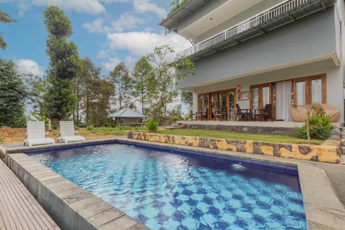 mandhasativa homestay