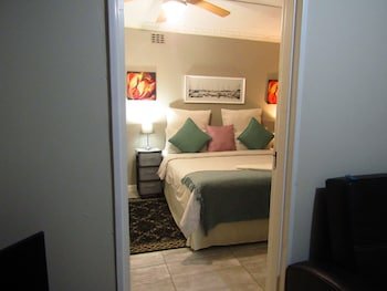 yolonwabo bed and breakfast