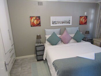 Yolonwabo Bed And Breakfast,In East London,3 star