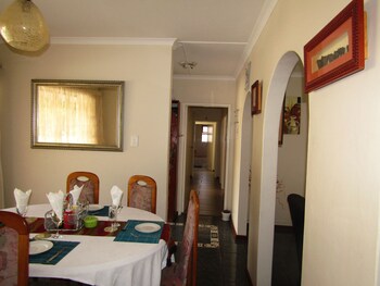 yolonwabo bed and breakfast