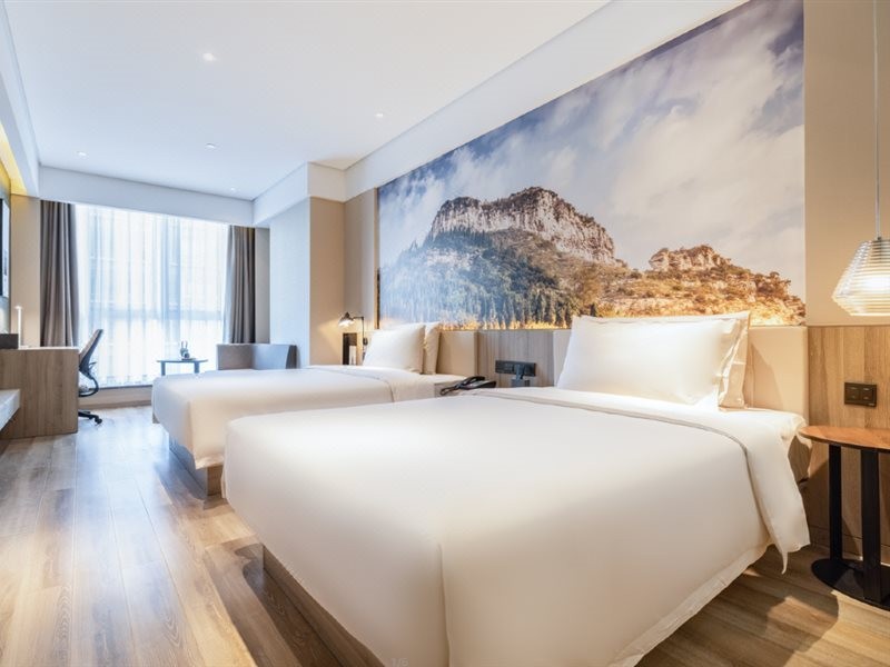 atour hotel liuquan road zibo hi tech zone