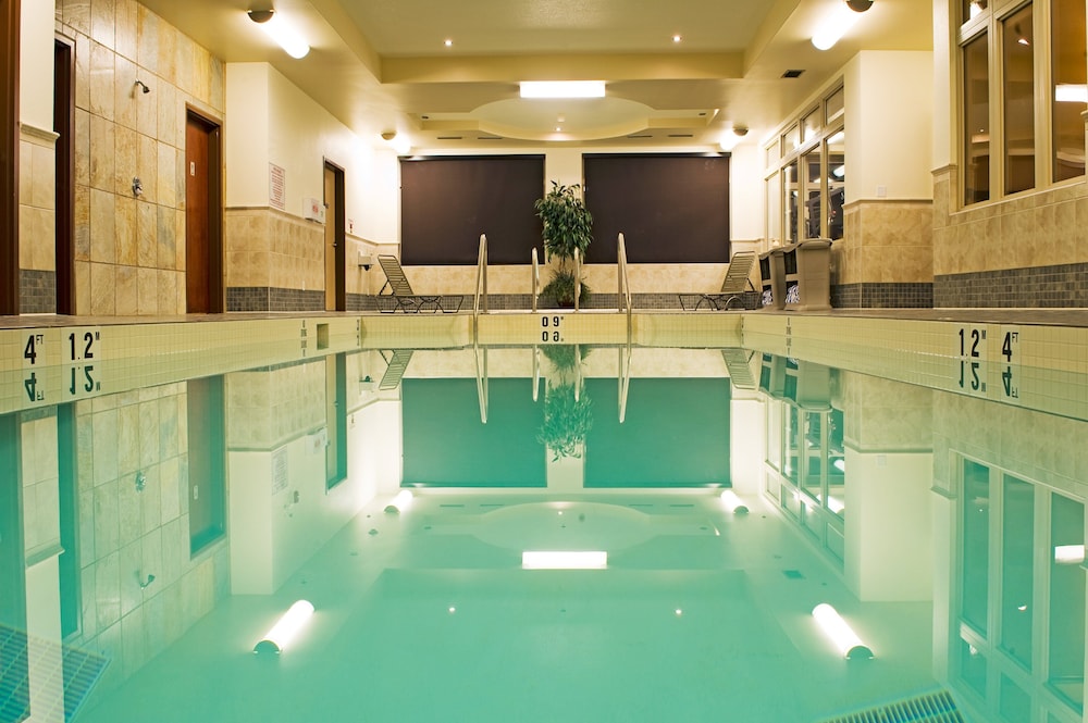 holiday inn hotel and suites west edmonton by ihg