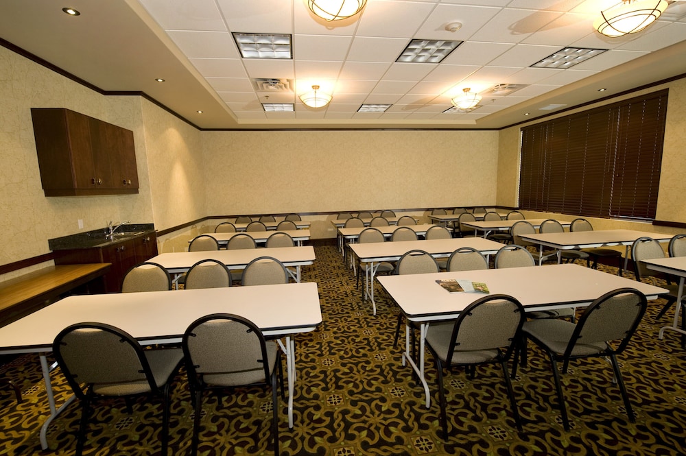 holiday inn hotel and suites west edmonton by ihg