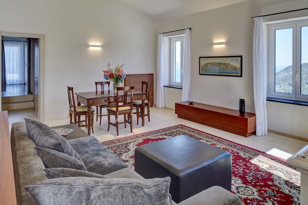 il leccio luxury resort
