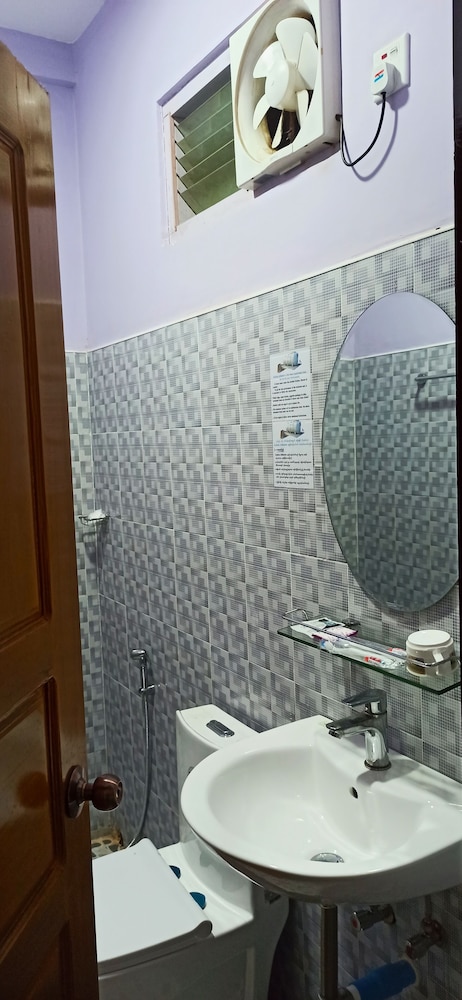 shwe wun yan motel
