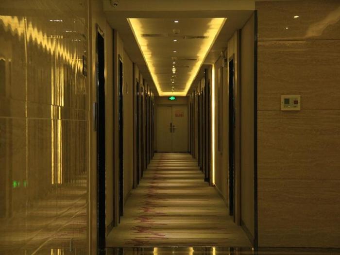 lavande hotels yinchuan railway station wanda