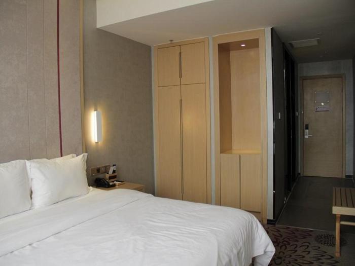 lavande hotels yinchuan railway station wanda