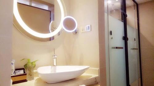 lavande hotels yinchuan railway station wanda