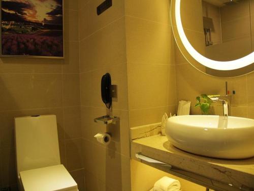 lavande hotels yinchuan railway station wanda