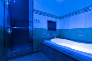 hotel d wave shinjuku adults only