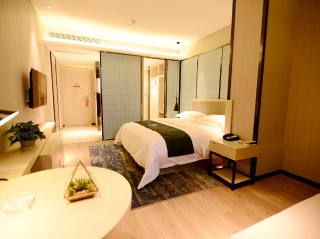 echarm hotel wuhan jianghan road walking street