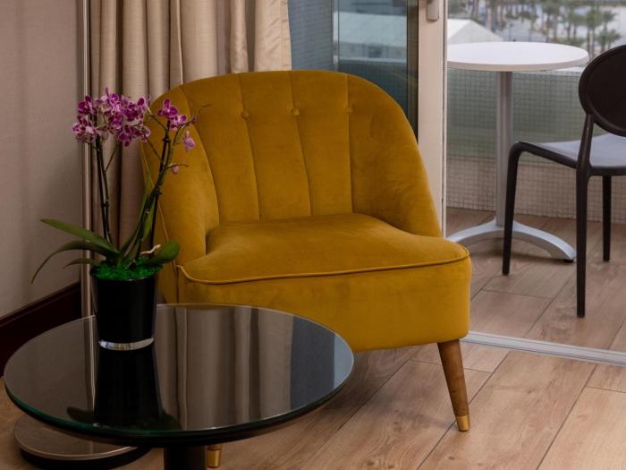 king solomon by isrotel collection