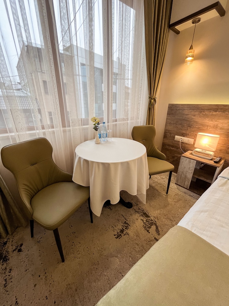 regard hotel yerevan