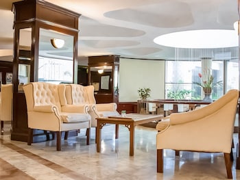nairobi safari club by swiss belhotel