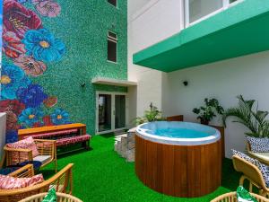 the moana by dsh resorts