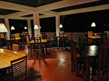 Macnara Traveller's Inn,Near Gnanasiha Tapowana Vihara,2.5 star
