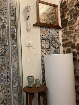 caprese michelangelo