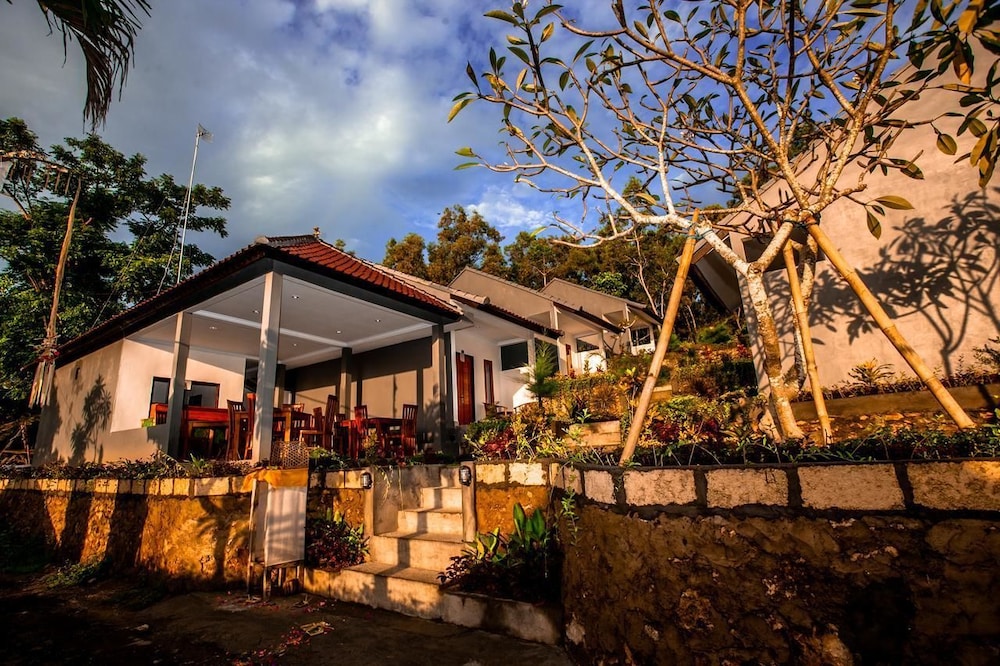 singgahan bungalow by ecommerceloka