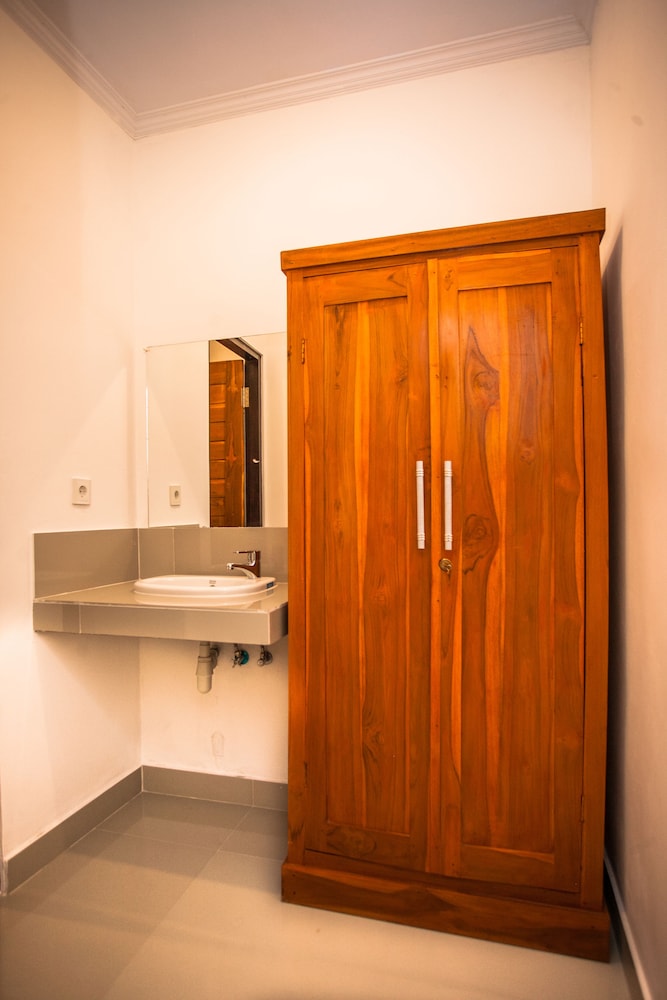 singgahan bungalow by ecommerceloka