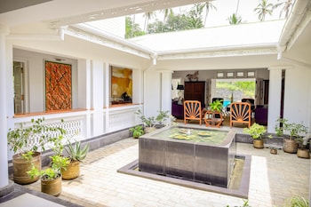 The Flame Tree Estate & Hotel,Kadugannawa>>Galagedara,3.5 star