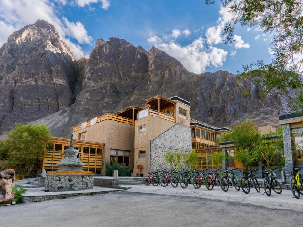 stone hedge hotel hunder