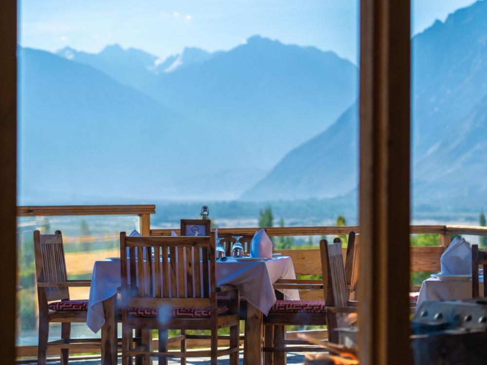 stone hedge hotel hunder