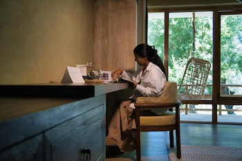 stone hedge hotel hunder